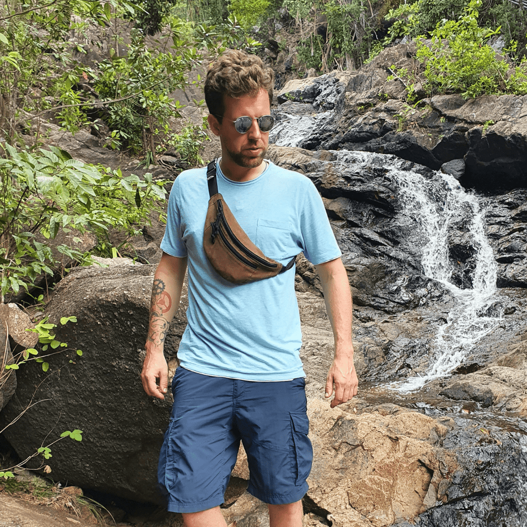 Waterproof classic waist bag STAIRS
